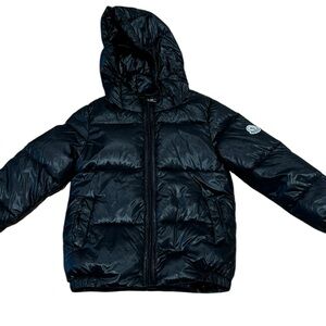 Moncler Boys puffer down filled jacket - size 6.  Excellent used condition.